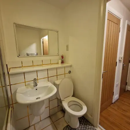 Apartment 1-bed Flat Near Broad St, Nia And Mailbox Birmingham