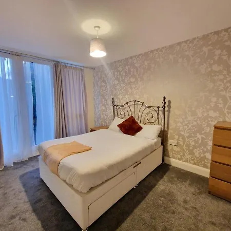 1-bed Flat Near Broad St, Nia And Mailbox Birmingham